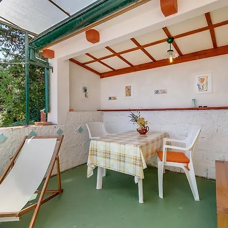 Апартаменты Josip & Maria Вели-Лошинь