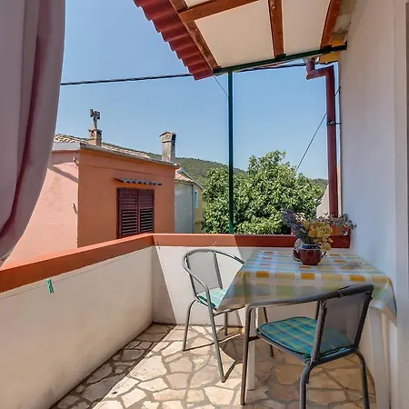 Josip & Maria Апартаменты Вели-Лошинь