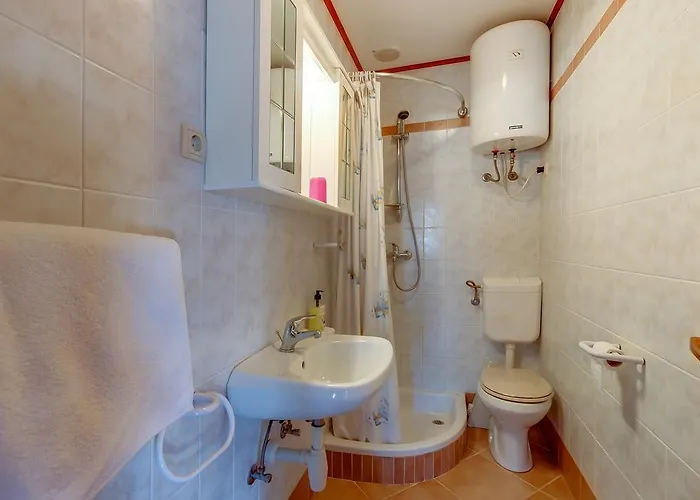 شقة Josip & Maria Veli Lošinj